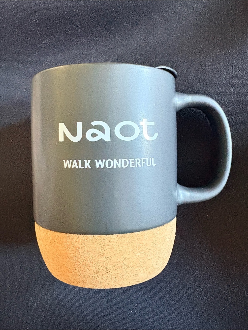 Naot - Coffee Mug - Black with cork base & closeable sip lid - Brand New!